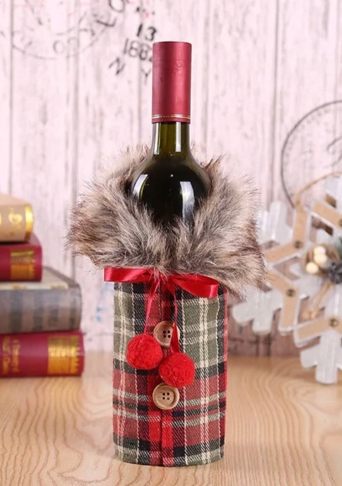 Wine Gift Bag Jacket - Winter Red Plaid